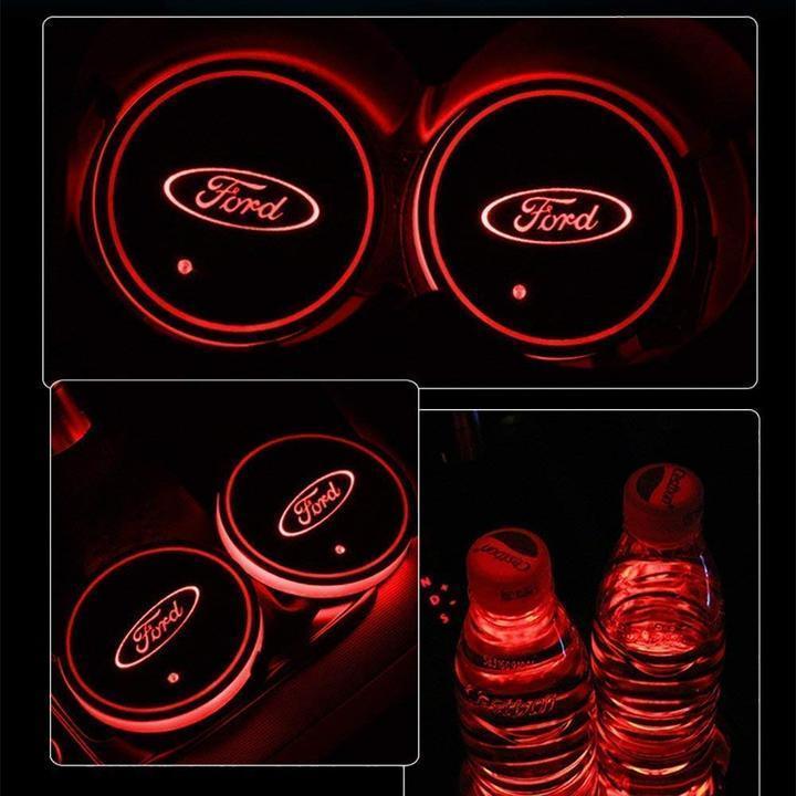 Vente Chaude!-La Tasse De Logo De Voiture Menée Allume Le Support Usb Chargeant 7 Couleurs Changeantes