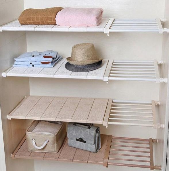 Partition En Couches De Stockage De Garde-Robe
