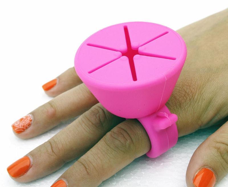 Vernis Anneau Polonais Silicone Wearable Nail Finger Ring | Porte Bouteille