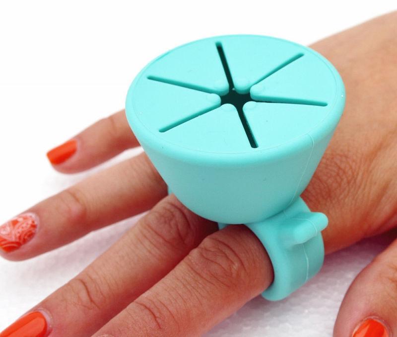 Vernis Anneau Polonais Silicone Wearable Nail Finger Ring | Porte Bouteille