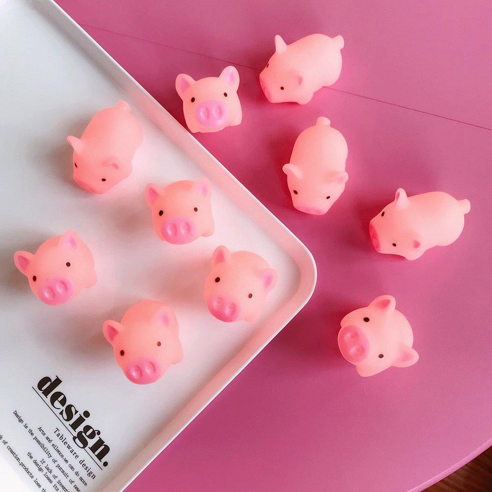 Squeeze Pig Squishy Mochi
