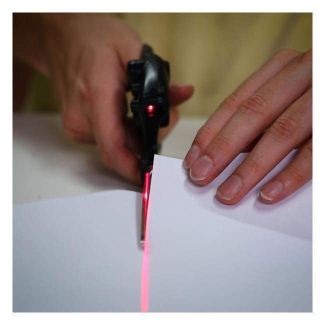 Ciseaux Guidés Laser Professionnels