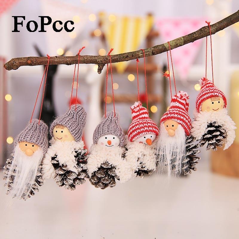 Ornements De Noël Suspendus Poupée De Noël Cône De Pin