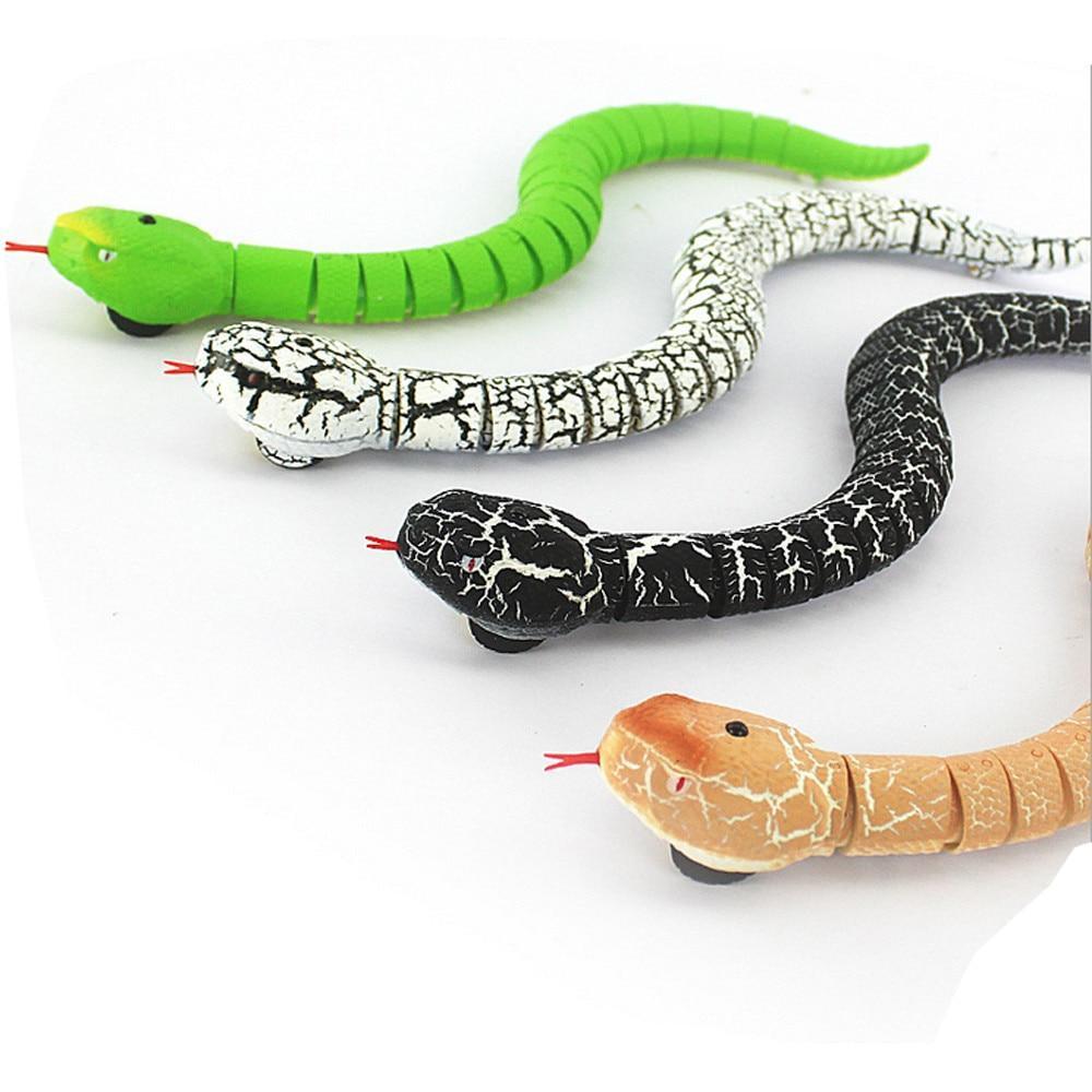 Serpent Télécommande Réaliste
