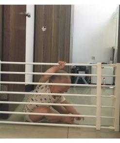 Haut Des Escaliers Portail-Porte Bébé Pour Escaliers